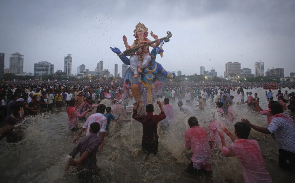 juhu-Ganesh-Visarjan