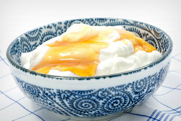 yogurt-and-honey-natural home remedies