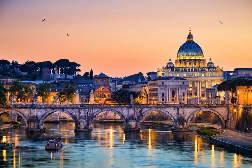 Step by Step 3 Week Itinerary - London Paris Italy Travel