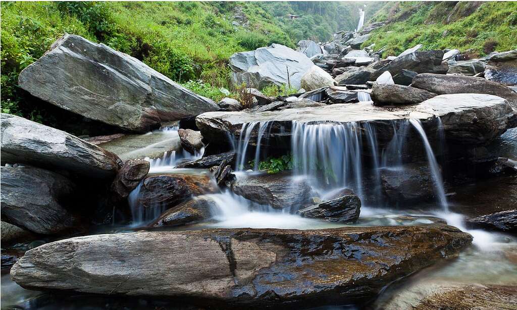 Bhagsu Himachal Pradesh 10 breathtaking waterfalls india