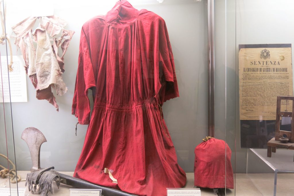 10 offbeat places in rome criminology museum red robe