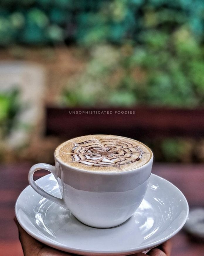 8 Best Rooftop Bars and Restaurants in Hyderabad